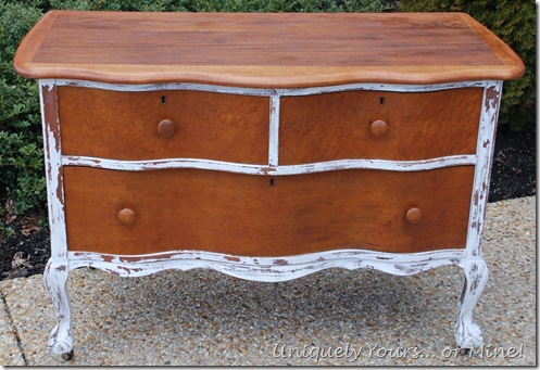 Vintage curvy claw foot chest painted white ASCP