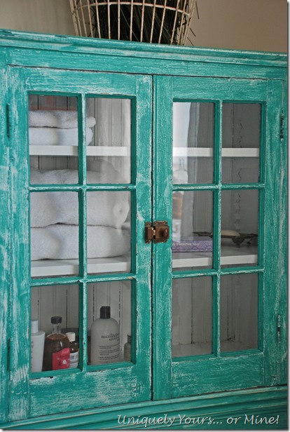 Functional hutch for bathroom storage