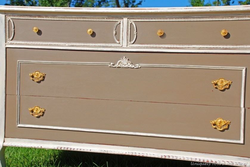 Old white and coco painted vintage chest