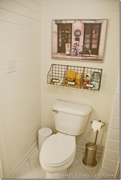 wood planked bathroom walls