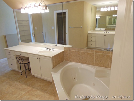 bathroom before picture