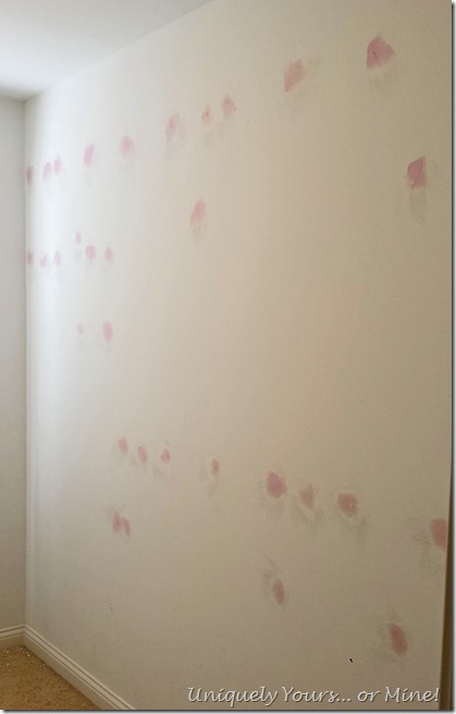 repairing holes in walls with spackle