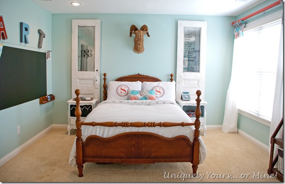 Teenage girl bedroom blue, coral & gray