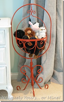 Coral painted vintage flower stand