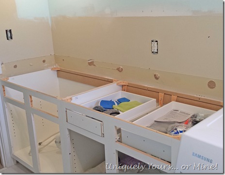 painting laundry room cabinets