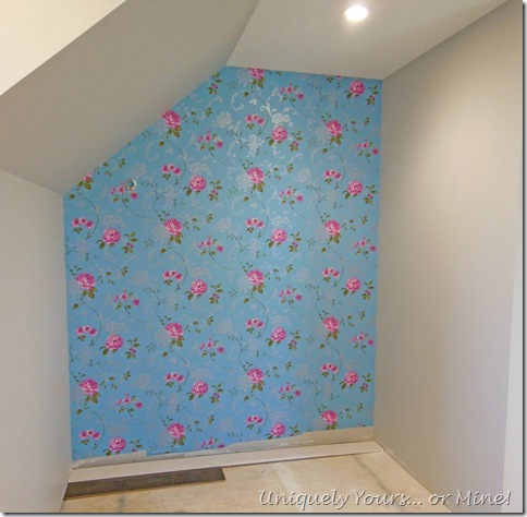 wallpaper focal wall master closet