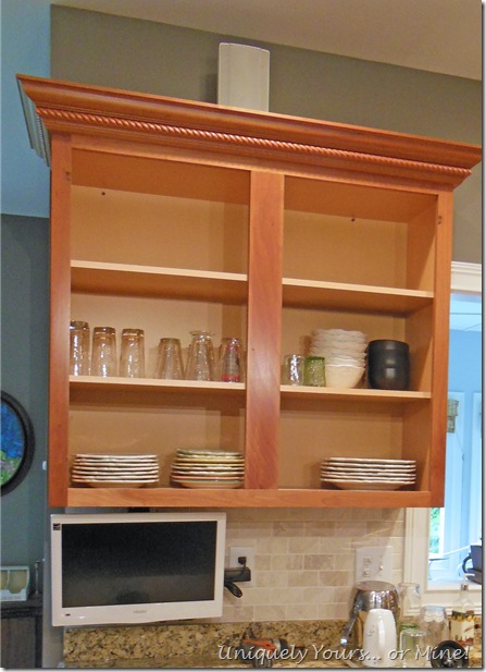 Kitchen cabinets before